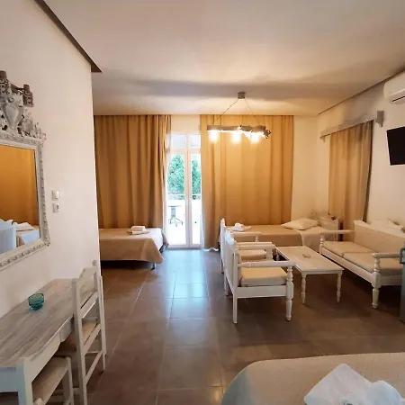 Amaryllis 3* بيريسا