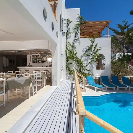 Amaryllis Hotel 3*